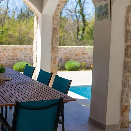 Casa de Férias Skelin *