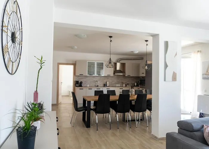 Skelin בית נופש *